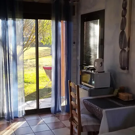 Gite L'etape Provencale Holiday home Cabries