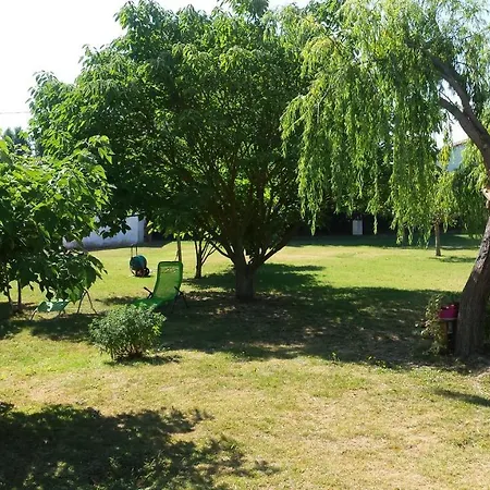 L'etape Provençale Hébergement de vacances *